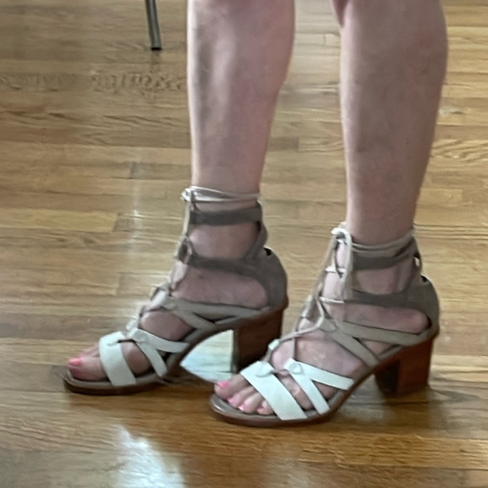 Frye Brielle Gladiator Sandals - Size 7